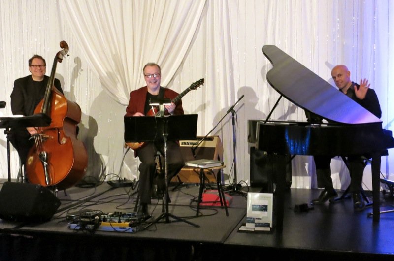 4 Plus 1 Reasons to attend Christmas in November 2013