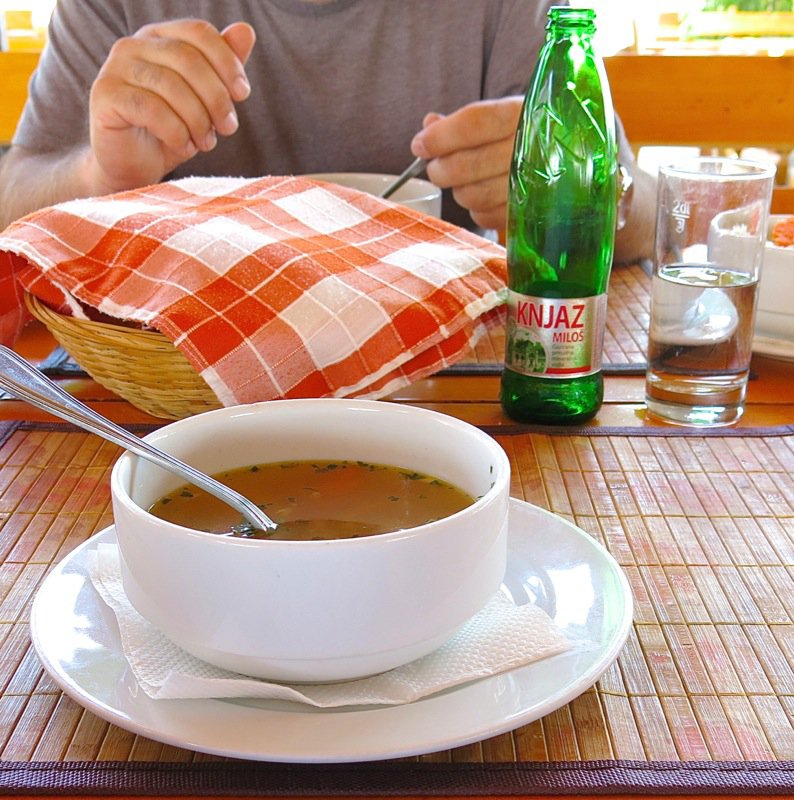 14b Semberski Salas August 2014