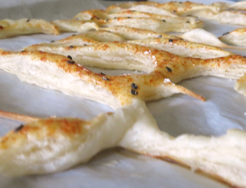 20 Spoon Cracker Dough Baked